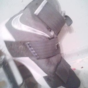 King James Soldier 10's